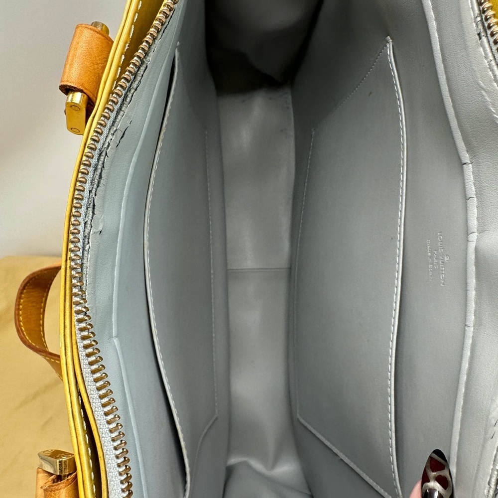 LOUIS VUITTON VINTAGE VERNIS NOISETTE TOTE GUC​ - Picture 11 of 15